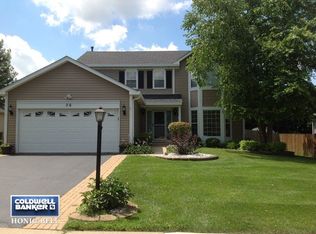 36 Jefferson Ln, Cary, IL 60013