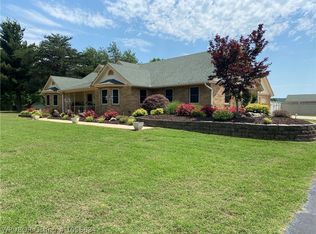 303 E McKenzie Ave, Pocola, OK 74902
