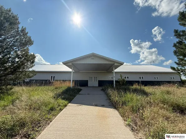 39748 Meadow Lake Rd, Valentine, NE 69201