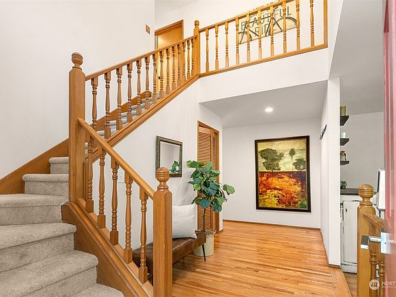 3rd image of 17121 205th Avenue NE