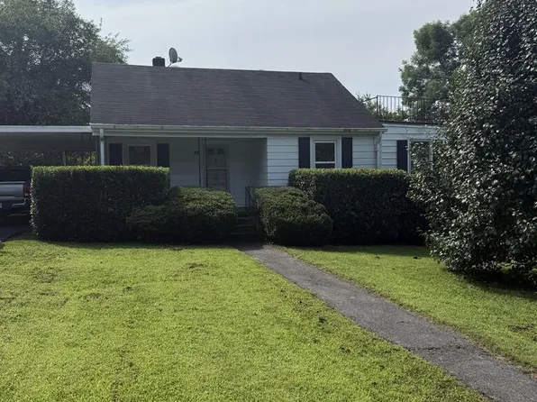 122 Lafayette Ave, Martinsville, VA 24112