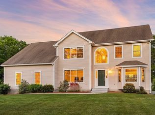 96 Grist Mill Rd, Littleton, MA 01460