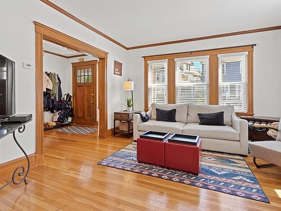 2nd image of 189 Savin Hill Ave Floor 1