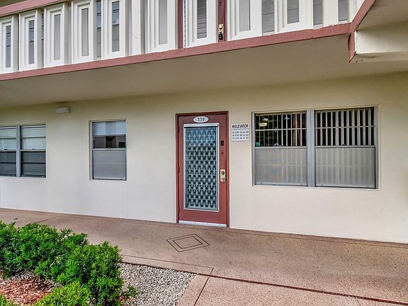 3rd image of 339 Preston I