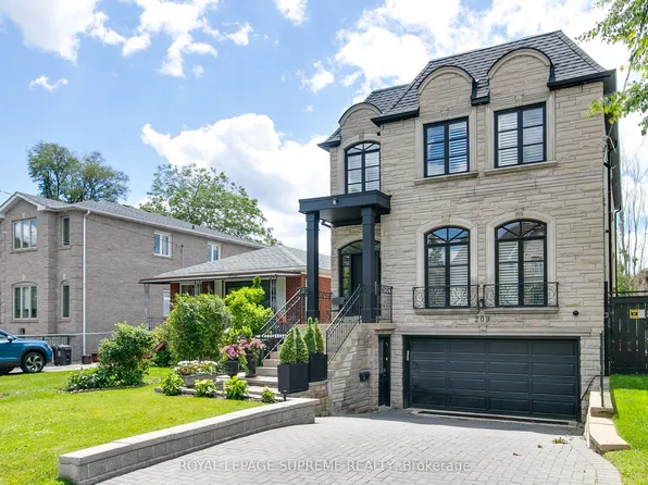 209 Carmichael Ave, Toronto, ON M5M 2X2
