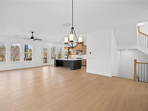 6th image of this home