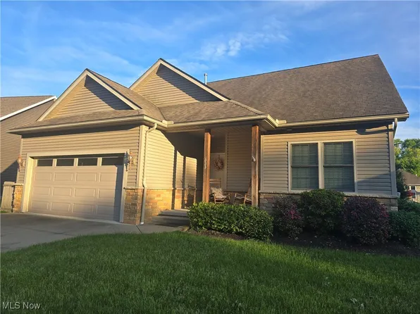 333 Alexis Ln, Canal Fulton, OH 44614