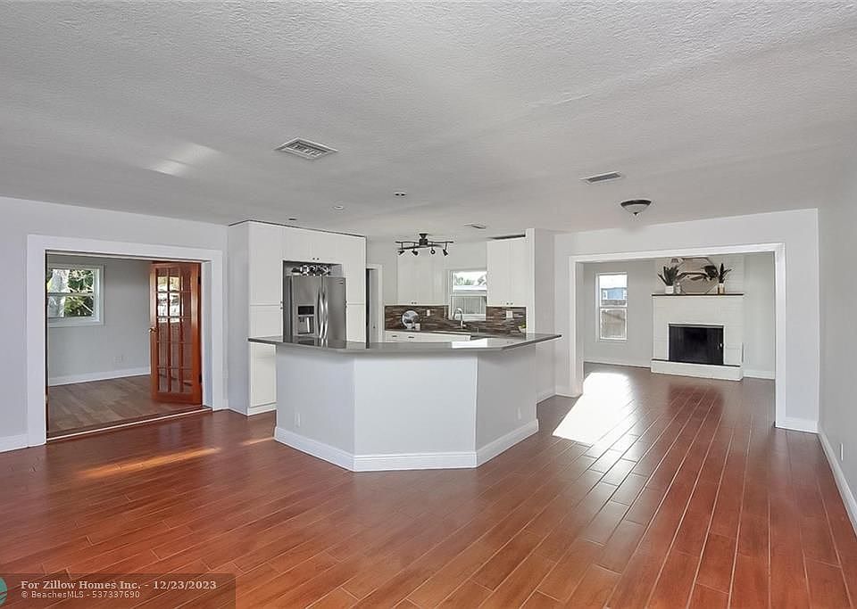 1040 Lyons Park Dr, Pompano Beach, FL 33060 Zillow