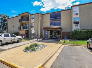 2231 S Vaughn Way UNIT 101B, Aurora, CO 80014