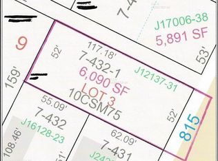 815 N Webster Ave, Green Bay, WI 54302