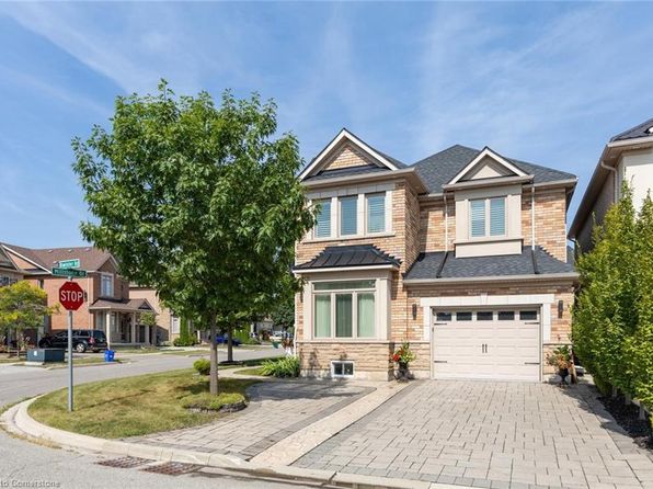 2401 Millstone Dr, Oakville, ON L6M 0K6