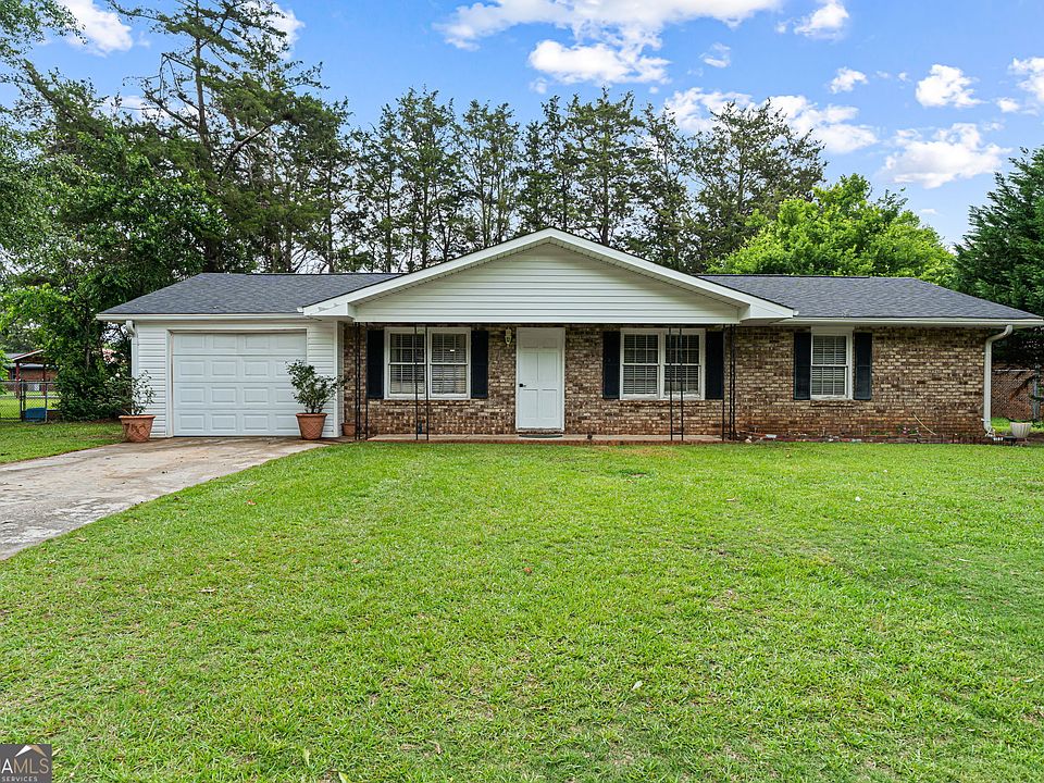 1st image of 106 Galahad Dr