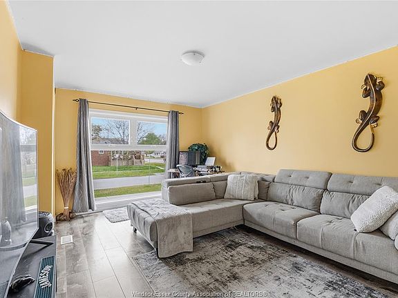 5th image of 3406 Turner Rd