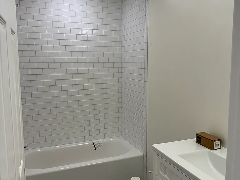 124 S Chestnut St — Photo 10