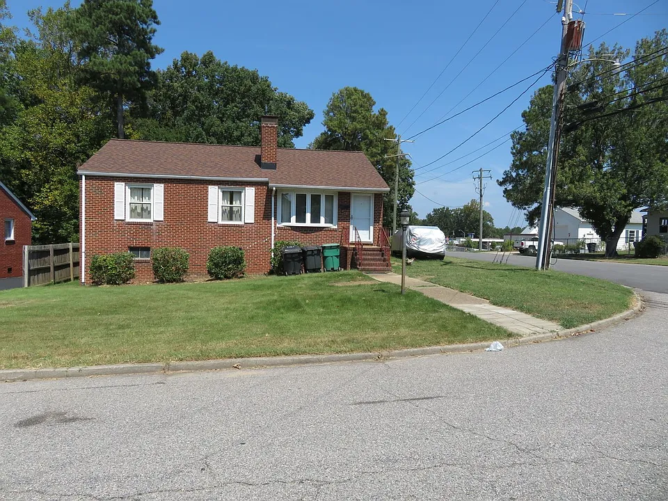 412 Macarthur Ave