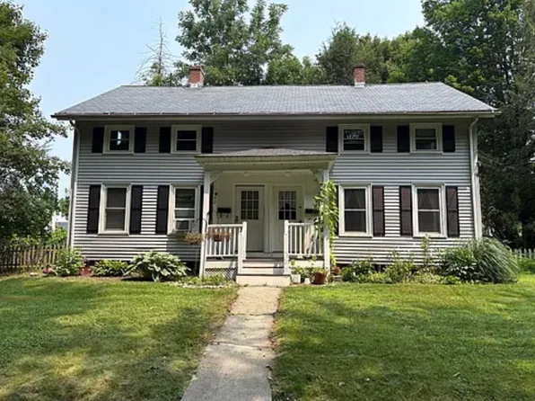 44 Emerald Pl, Easthampton, MA 01027