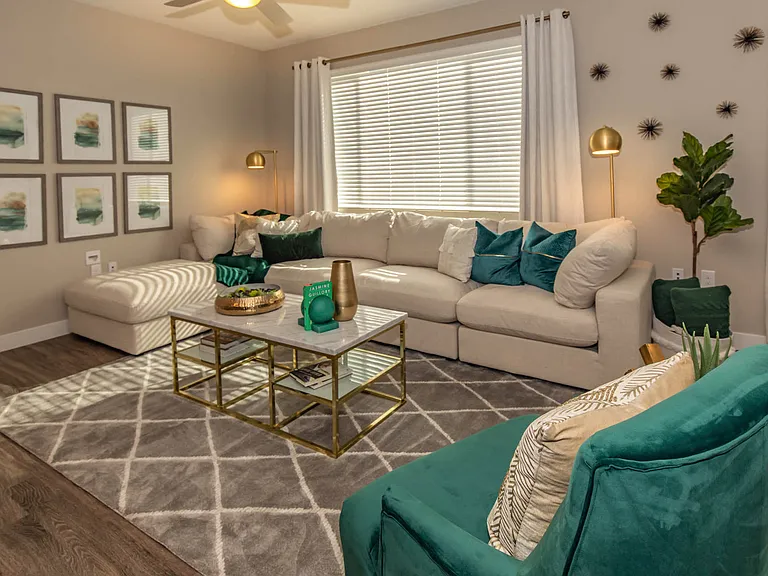 B2 1175 SQFT 2 Bed 2 Bath