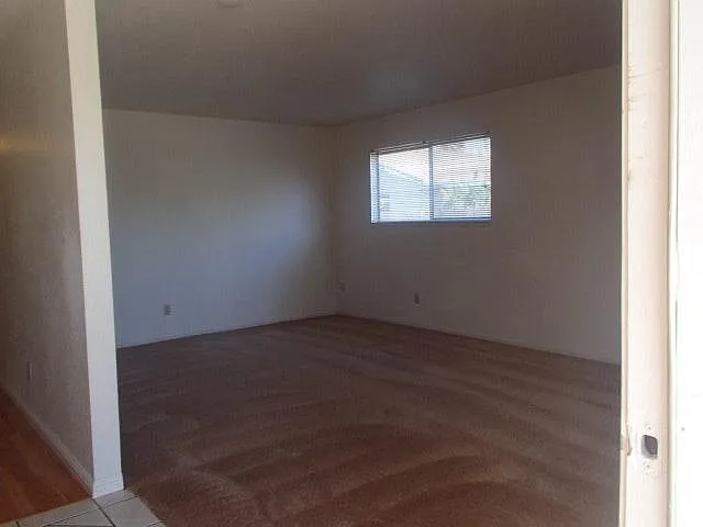 Building Photo - 2109 California Dr