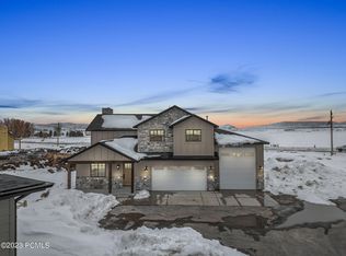 885 Hart Loop, Francis, UT 84036