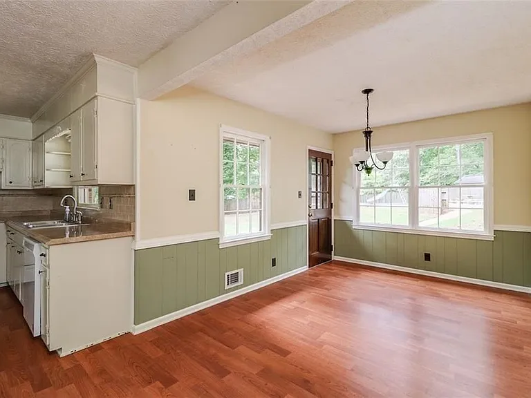 1291 Stephens St — Photo 18