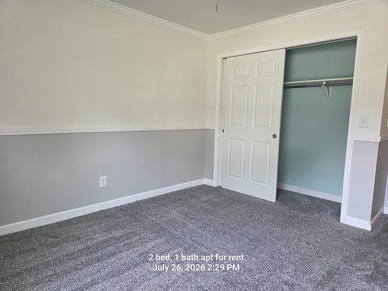 300 Opatrny Dr #B — Photo 7