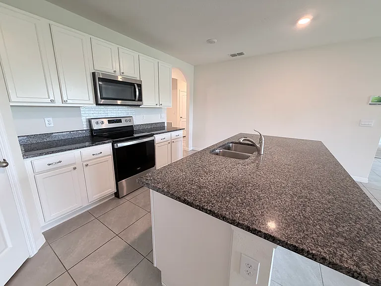 2844 Sunridge Loop — Photo 12