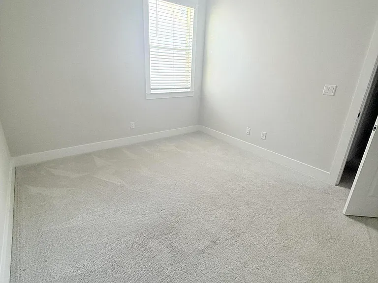841 Breakfast Point Blvd — Photo 33