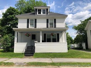 74 7th St, Bangor, ME 04401