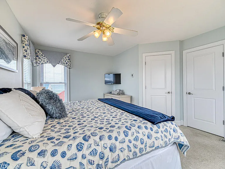 807 S Shore Dr #A — Photo 14