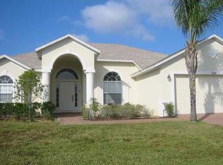 809 Dolcetto Dr, Davenport, FL 33897