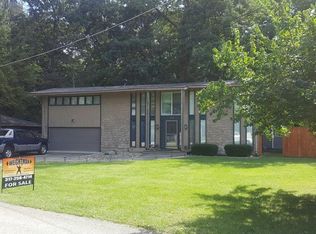 536 Hanover Dr, Anderson, IN 46012