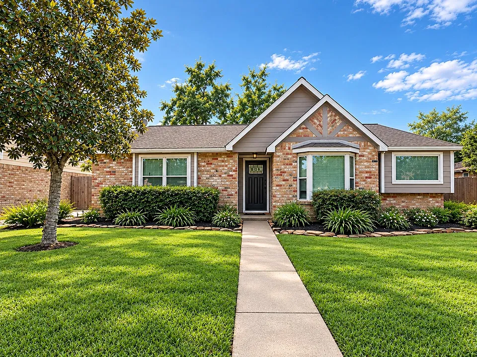 15626 Boulder Oaks Dr