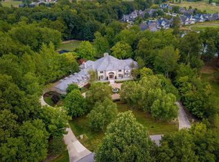 10125 Sylvian Dr, Dublin, OH