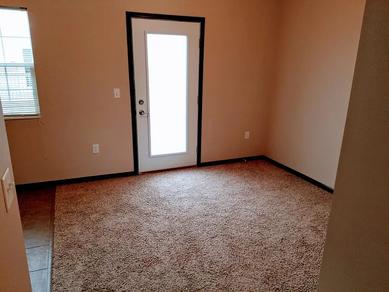1305 S G Ave #30 — Photo 11
