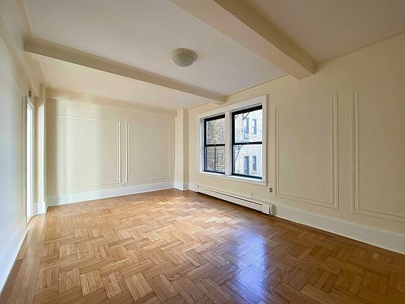 5th image of 147 W 79th St #12B