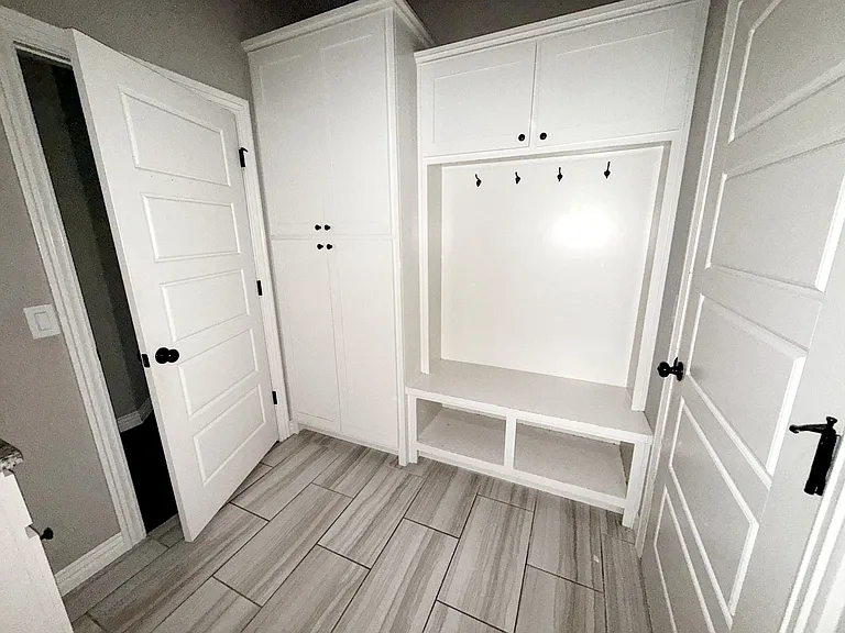 3200 SW Satinwood Ave — Photo 4