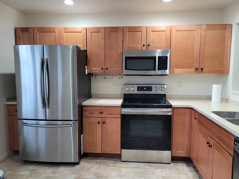 612 Baldwin Ln — Photo 4