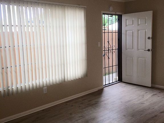 5th image of 2664 Magnolia Ave APT 1