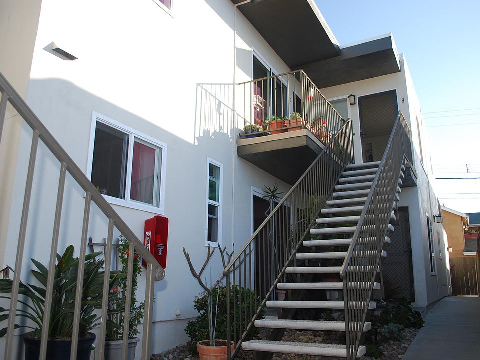 1st image of 4819 Santa Cruz Ave APT 2
