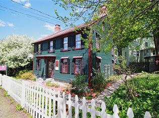 5 Town St, Norwich, CT 06360
