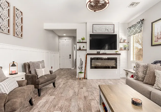 3285 E Lafayette Ave — Photo 6