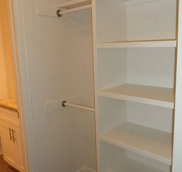 172 Streamwood — Photo 17
