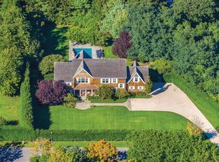 107 White St, Southampton, NY 11968