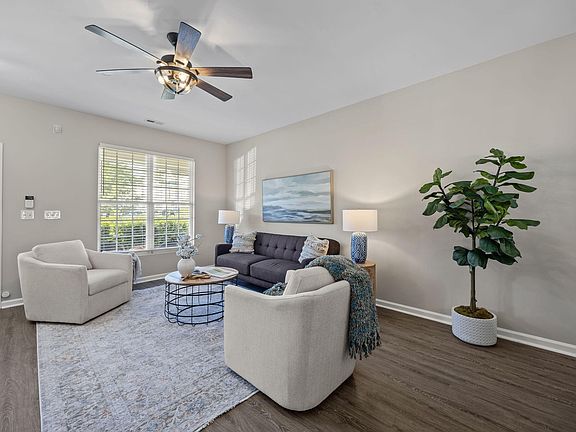 5th image of 1703 Sorrell Brook Way