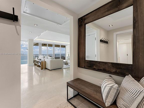 4th image of 101 Ocean Dr #907