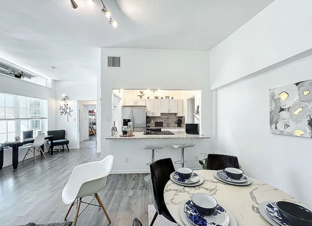 3 bed, $2,650 — Photo 3