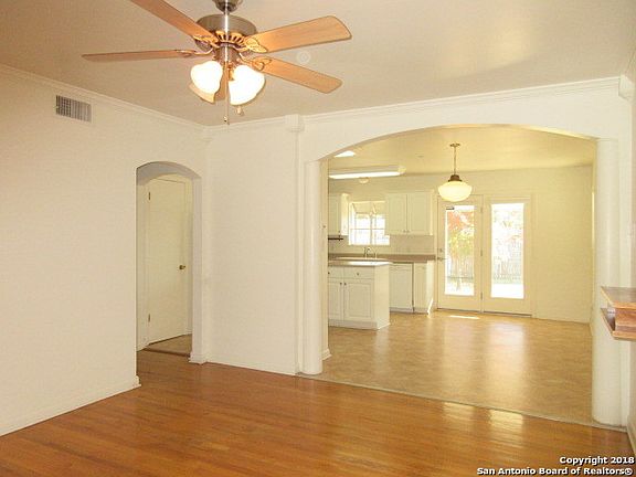3rd image of 338 Goodhue Ave