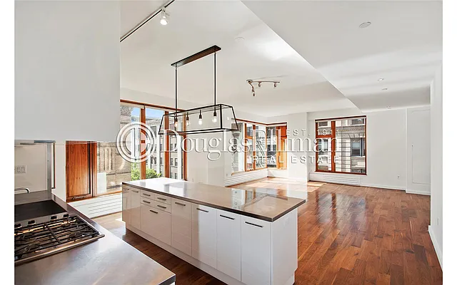 Rented by Douglas Elliman | media 22