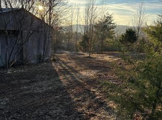 513 Rogers Rd, Speedwell, TN 37870