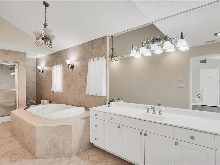 120 Sands Point Dr — Photo 18